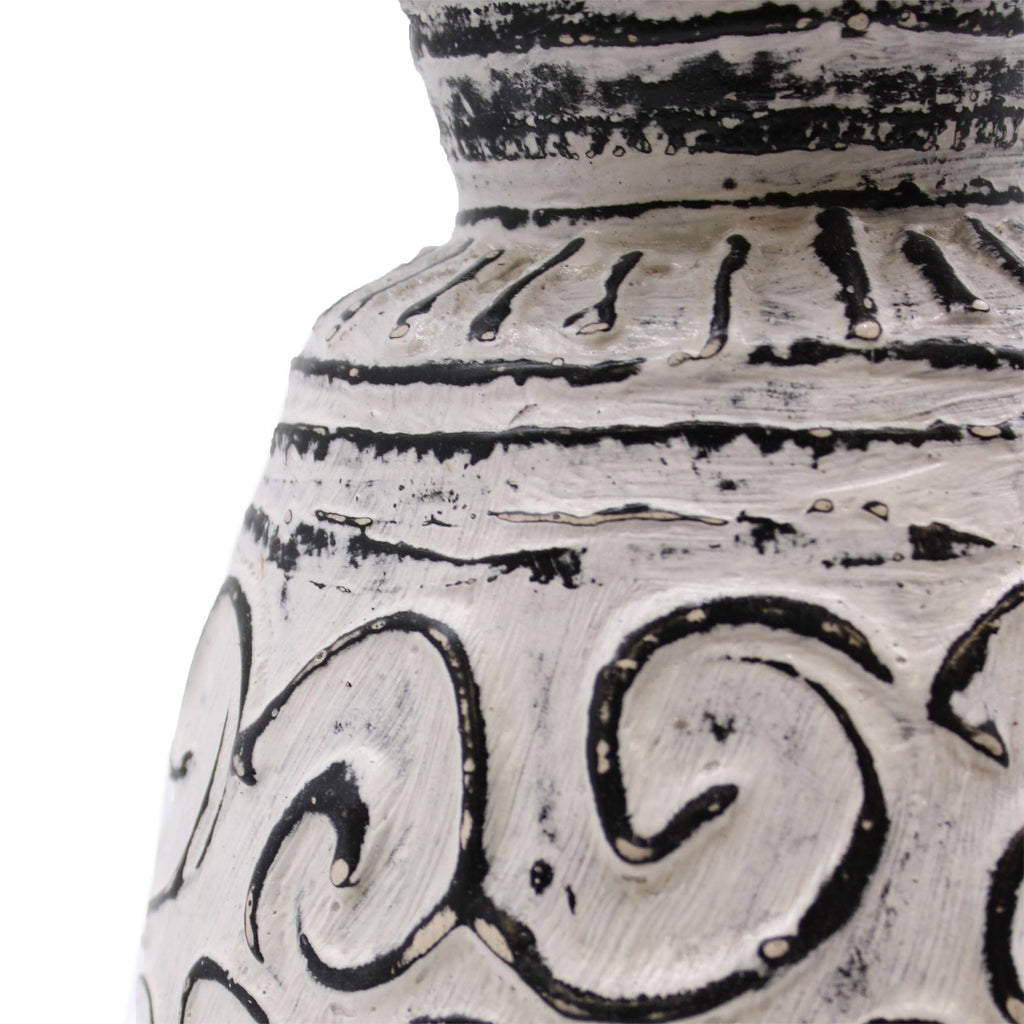 Handmade Lombok Terracotta Bud Vase – Neutral Patterned Decor