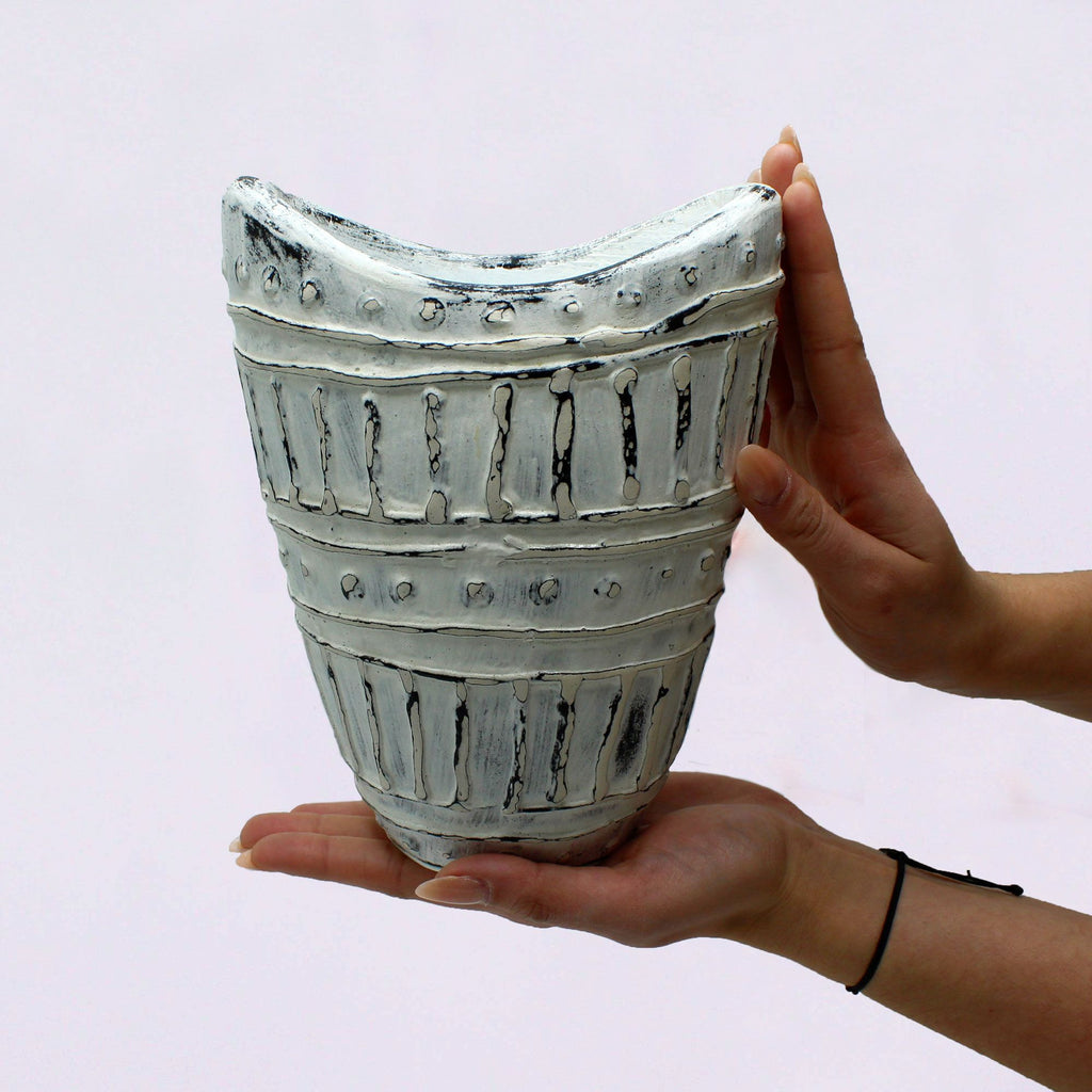 Wide Neck Cream Vase 22cm | Modern Dried Flower Decor